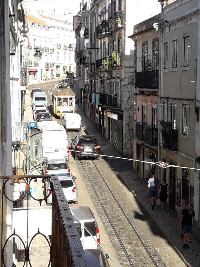Old Town Loft Apartment Lisbon
